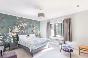 Photo 18- click for photo gallery